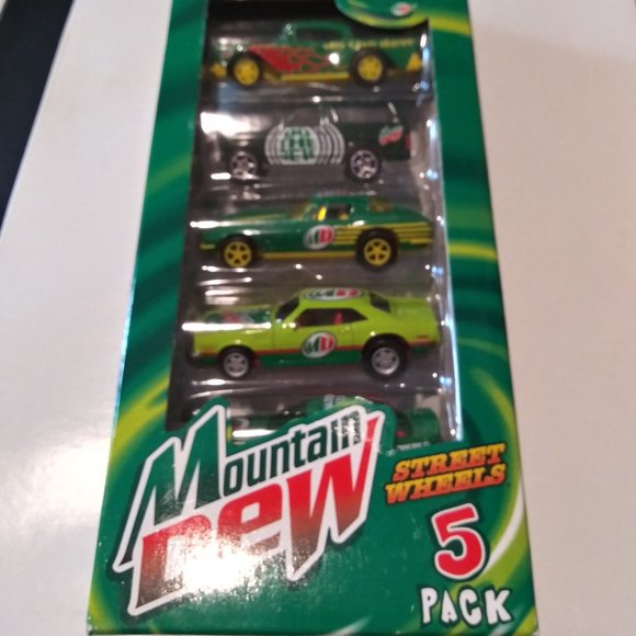 2001 Racing Champions Street Wheels 5-Pack of Mountain Dew Cars New. - Picture 12 of 13